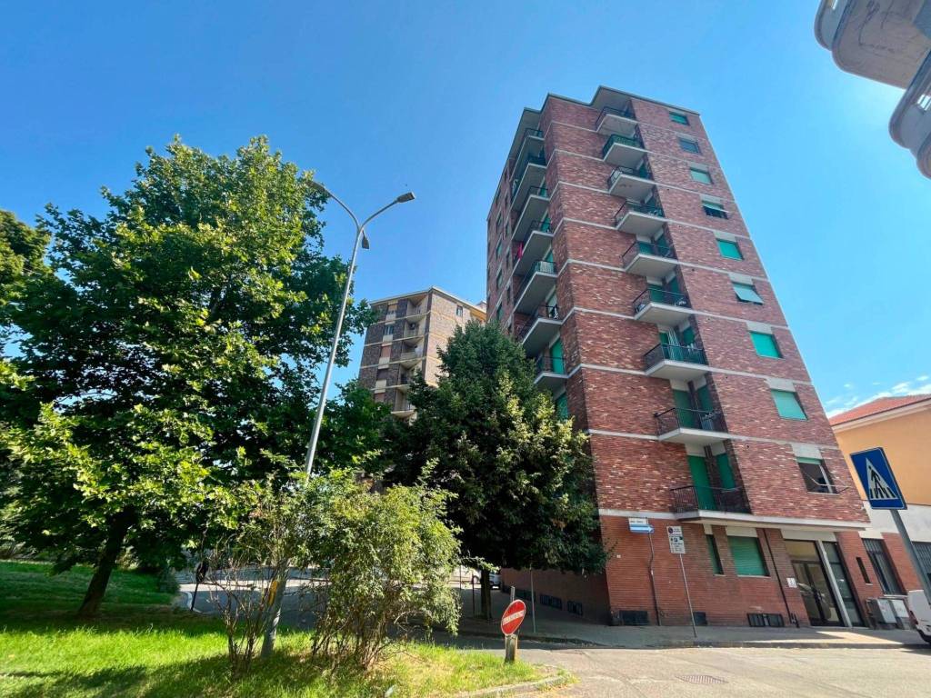 Appartamento a Alessandria in Via Cardinale Carlo Caselli, 35 - Foto 2