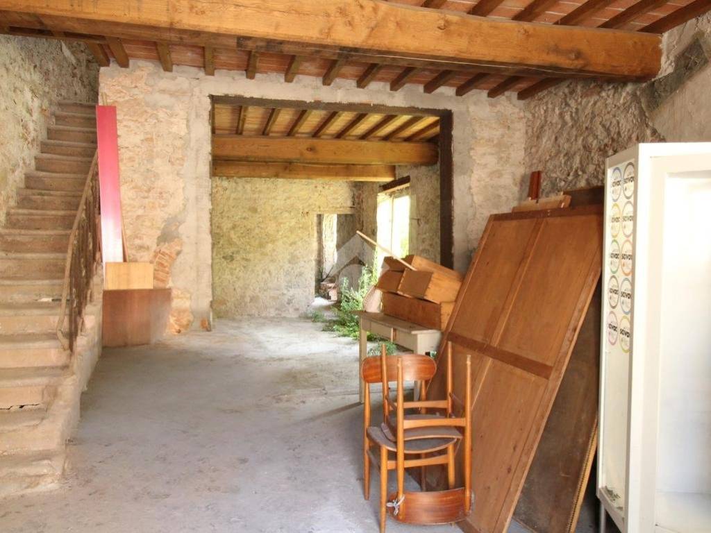 Rustico / casale a San giuliano terme in Via Statale Abetone, 332 - Foto 3