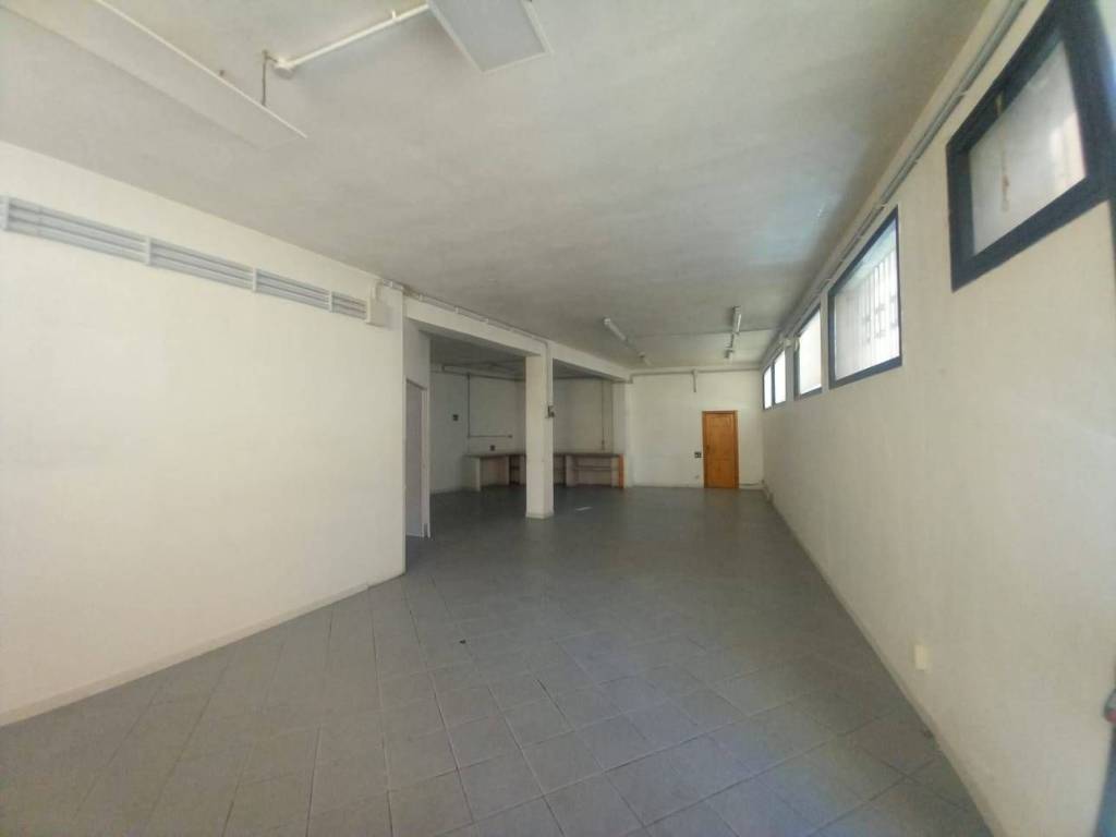 Immobile a Ozieri in VIA VITTORIO EMANUELE, 12 - Foto 4