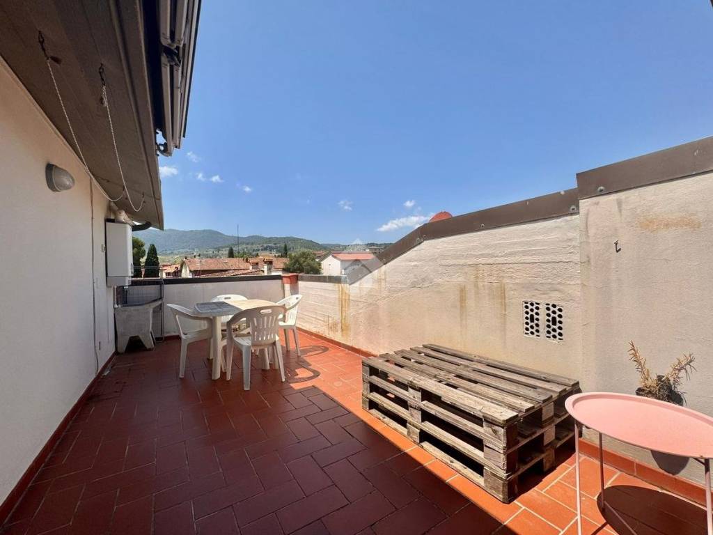 Appartamento a Carmignano in Via Giacomo Matteotti, 10 - Foto 4