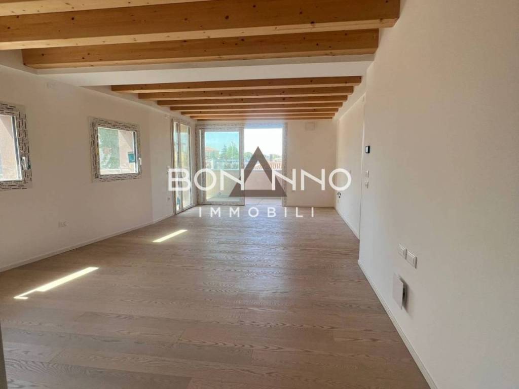 Appartamento a Treviso in Strada Santa Bona Vecchia, 8 - Foto 2