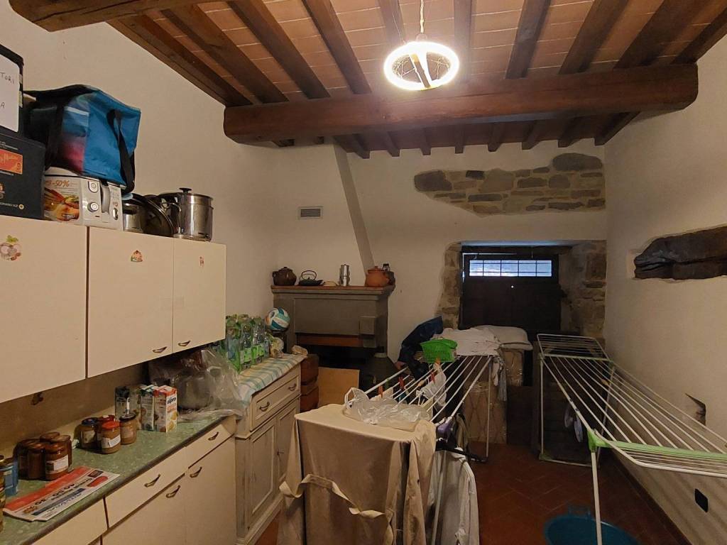 Casa indipendente a Chitignano in Frazione Taena, 7 - Foto 4