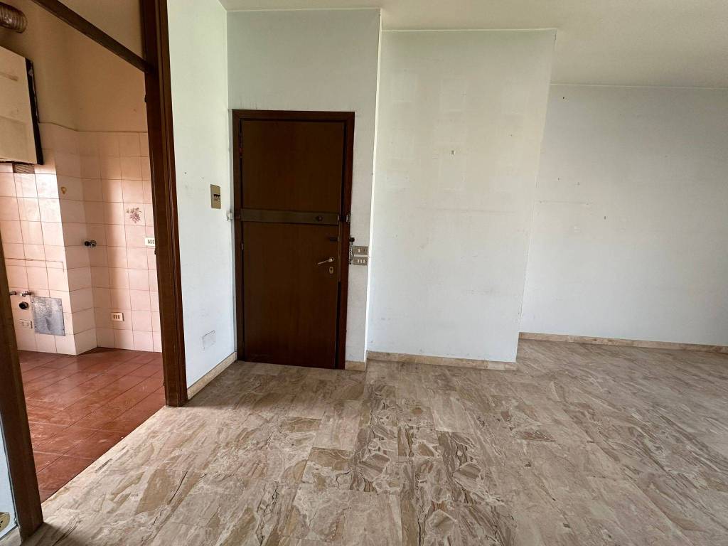 Appartamento a Vercelli in Via Giuseppe Chicco, 15 - Foto 2