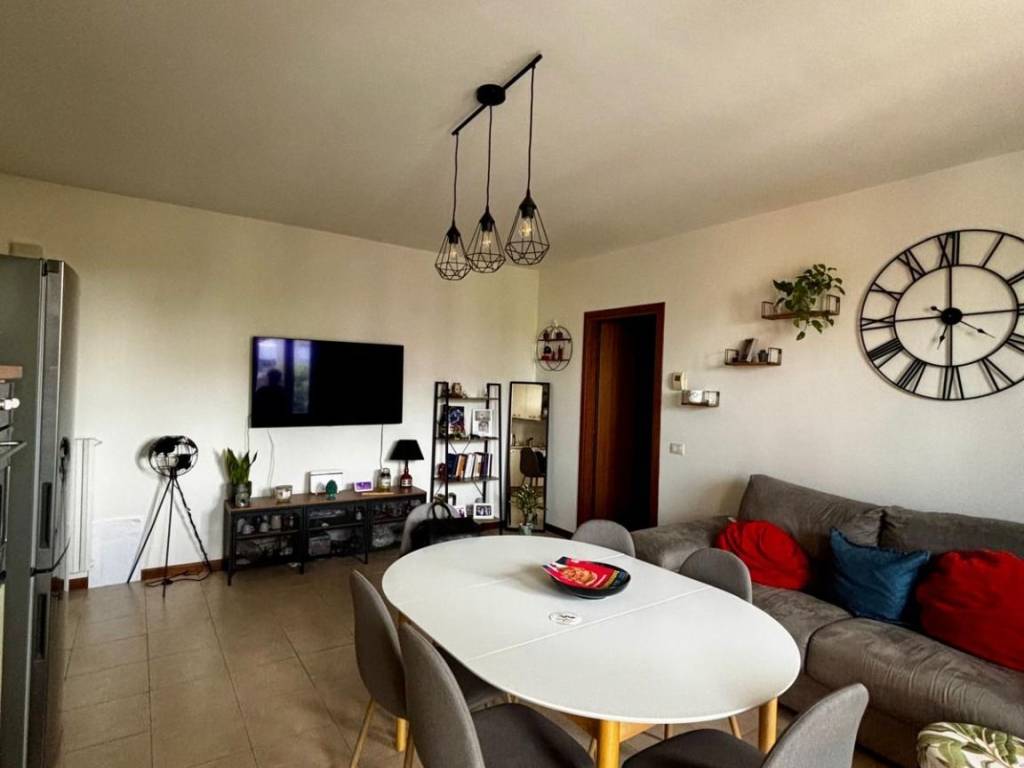 Appartamento a Mantova in Via Maria Goia - Foto 5