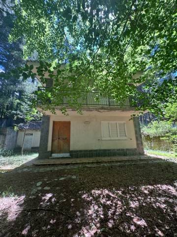 Villa a Cotronei in Via Donato Zinna, 39 - Foto 4