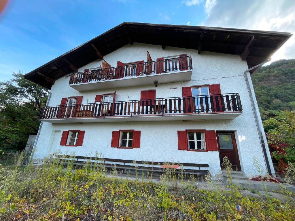 Villa a Bolzano in Strada Statale di Val Sarentino e Passo Vizze - Foto 2