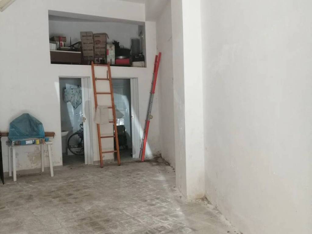 Immobile a Crotone in Via Interna San Leonardo, 16 - Foto 2
