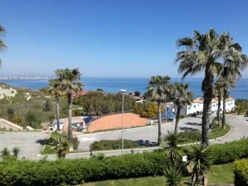 Villa a Crotone in Viale Magna Grecia, 100 - Foto 2