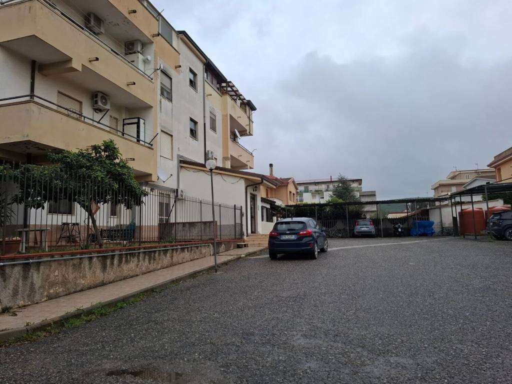 Appartamento a Crotone in Via Canada, 23 - Foto 3