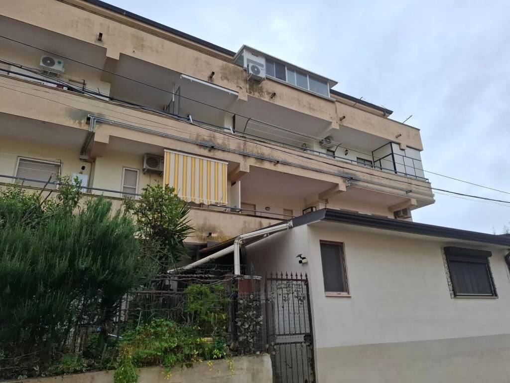 Appartamento a Crotone in Via Canada, 23 - Foto 4