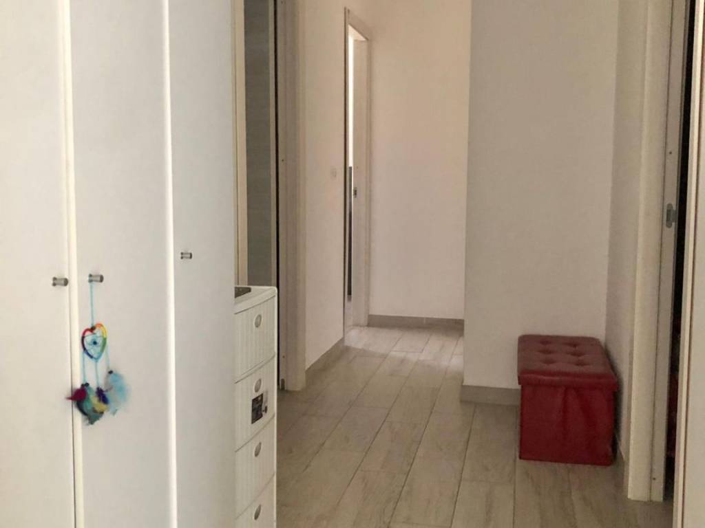 Appartamento a Catanzaro in Viale Magna Grecia, 41 - Foto 4