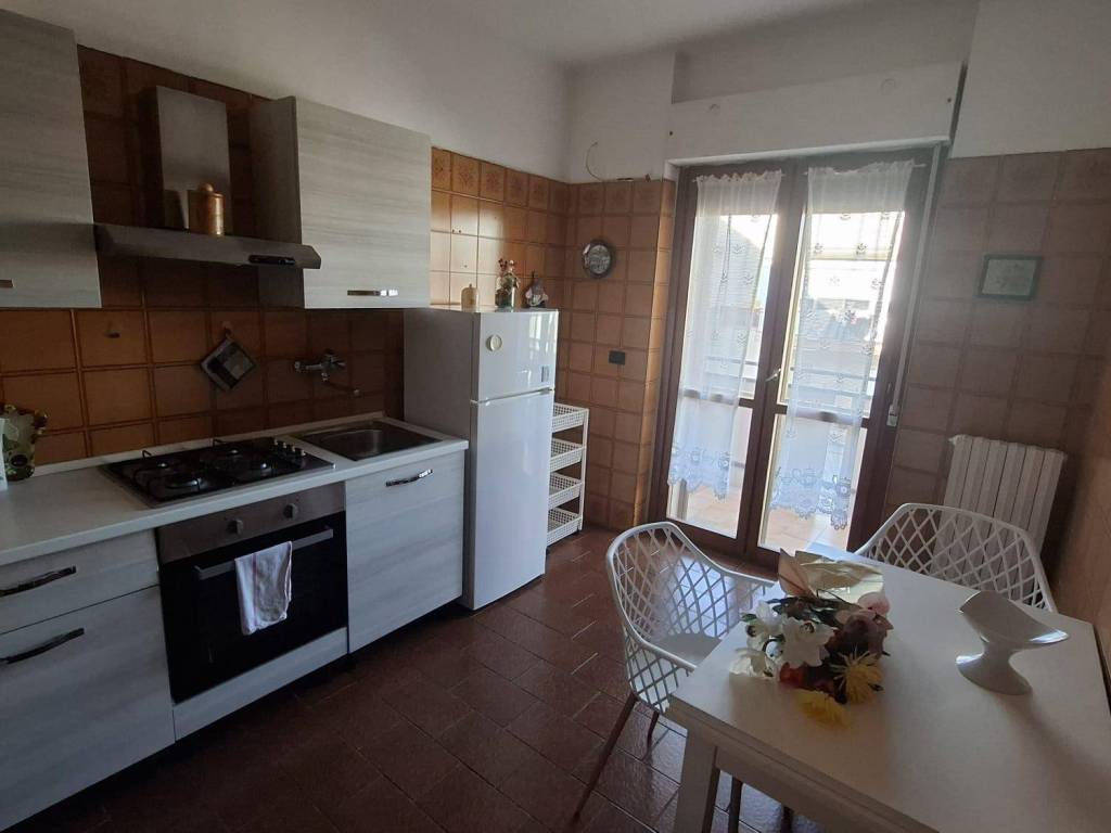 Appartamento a Brindisi in Via Alessandro Favia - Foto 4
