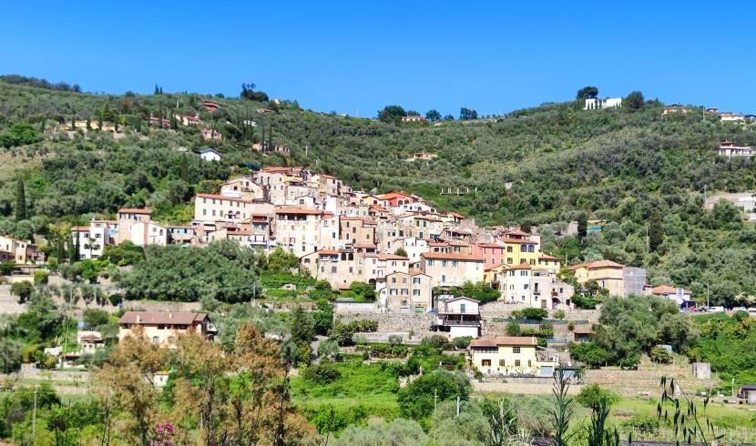 Appartamento a Dolcedo in Via Massimo d'Azeglio, 4 - Foto 2