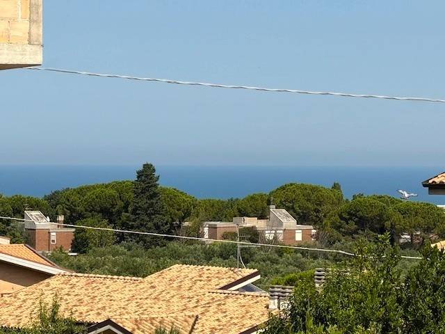 Villa a Città sant'angelo in Viale Colle delle More, 103 - Foto 4