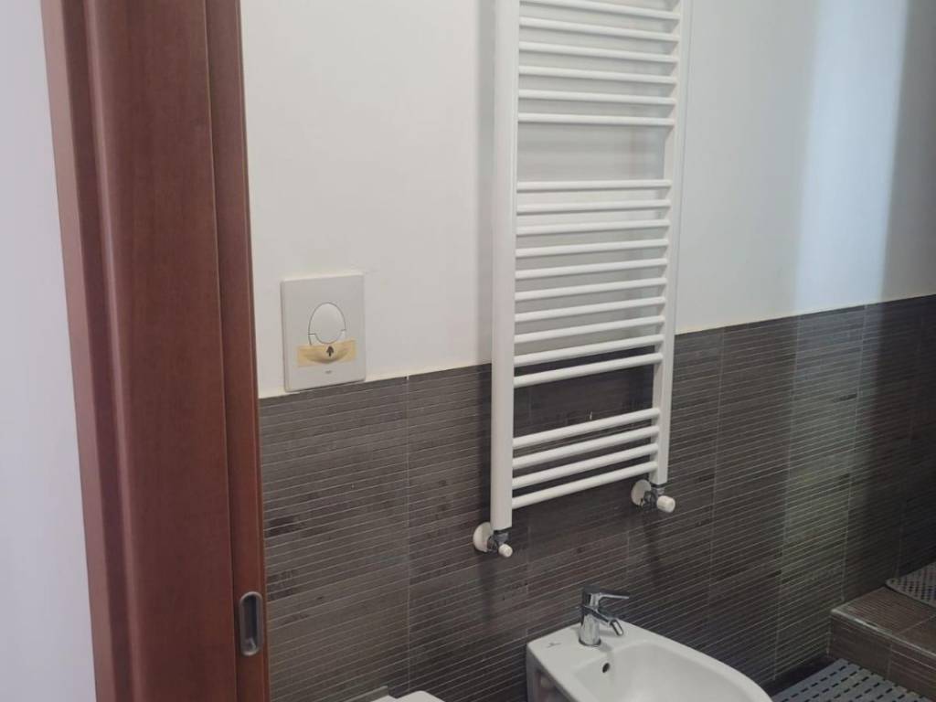 Appartamento a Brindisi in Via Cortine - Foto 2
