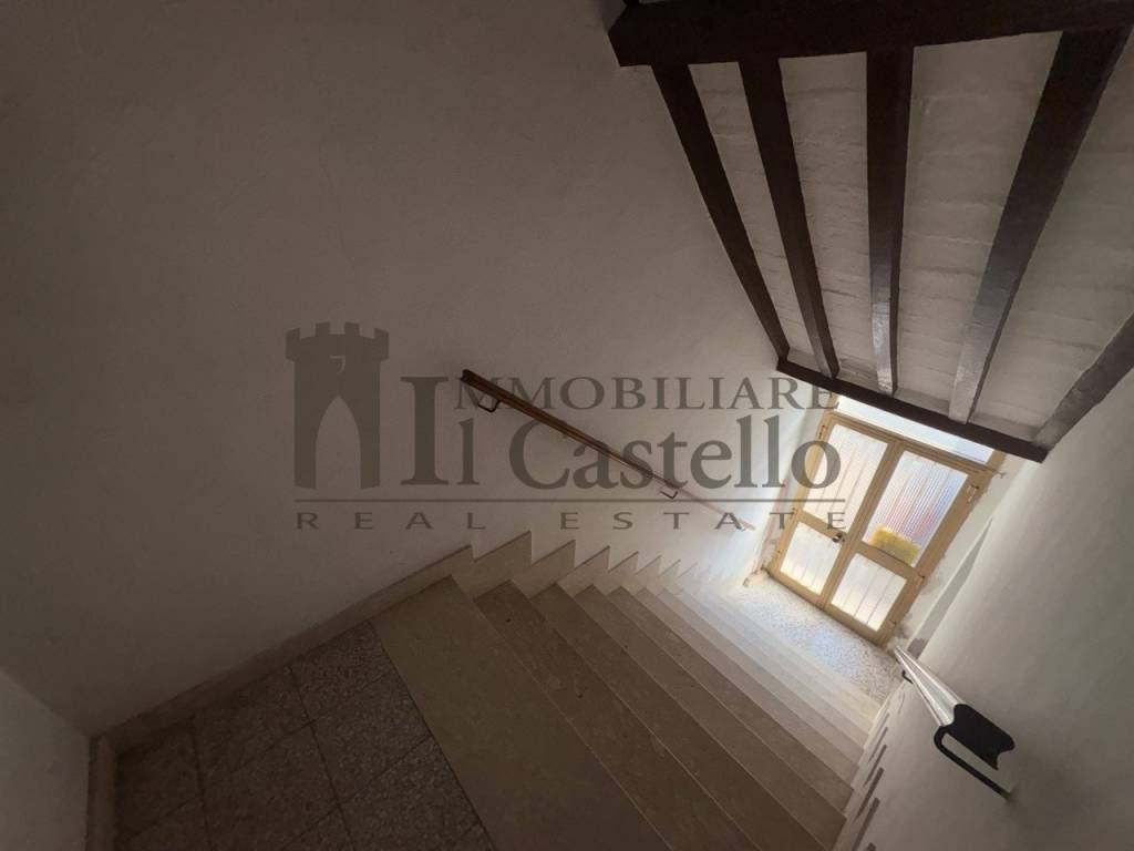 Casa indipendente a Castiglione del lago in Via Camillo Benso di Cavour - Foto 2