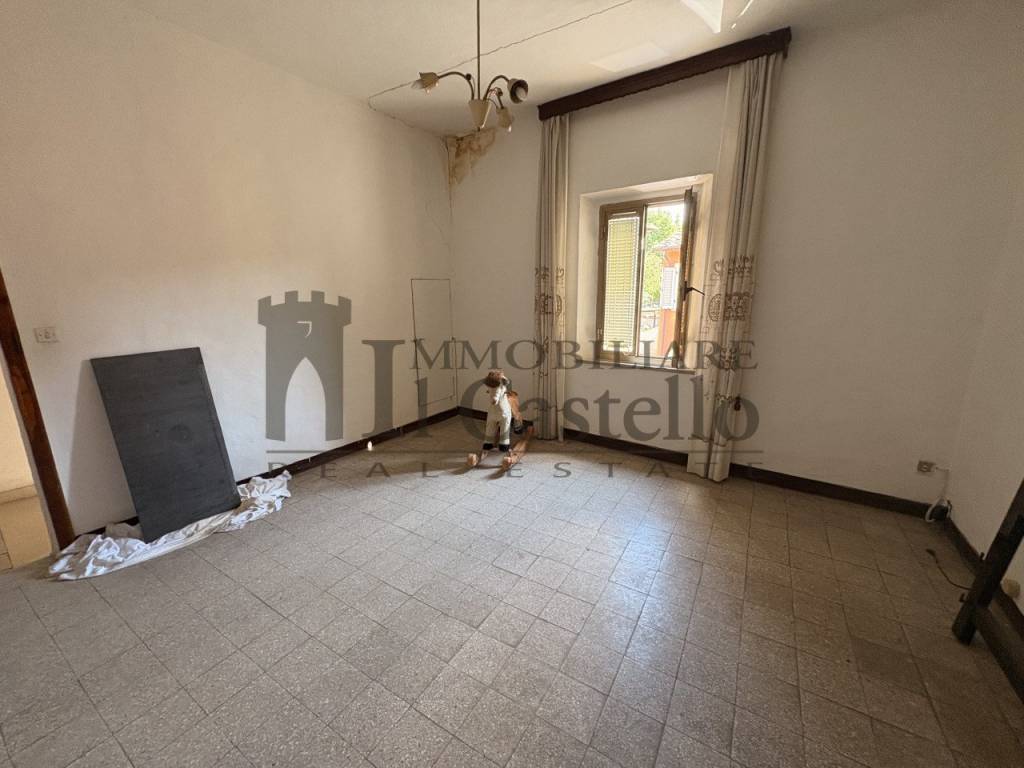 Casa indipendente a Castiglione del lago in Via Camillo Benso di Cavour - Foto 4