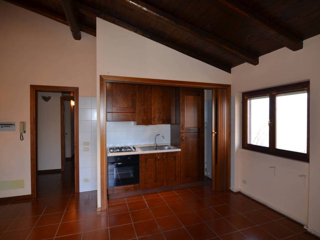 Appartamento a Galbiate in VIA DEL TUF, 7 - Foto 3