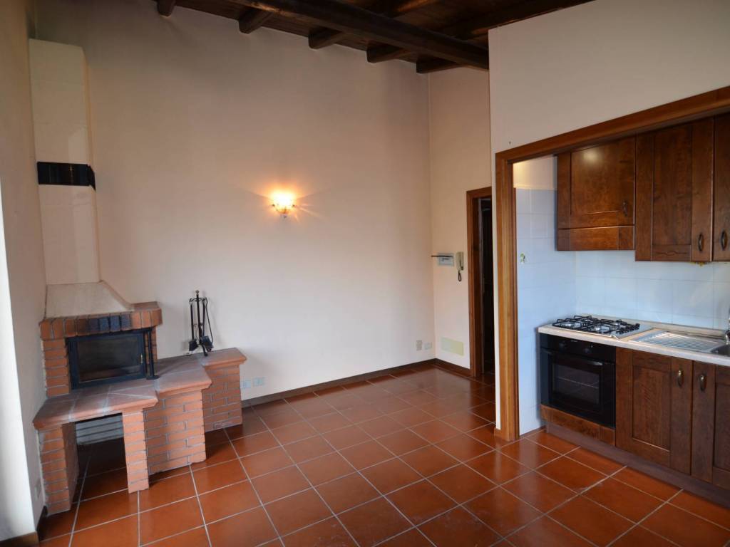 Appartamento a Galbiate in VIA DEL TUF, 7 - Foto 4
