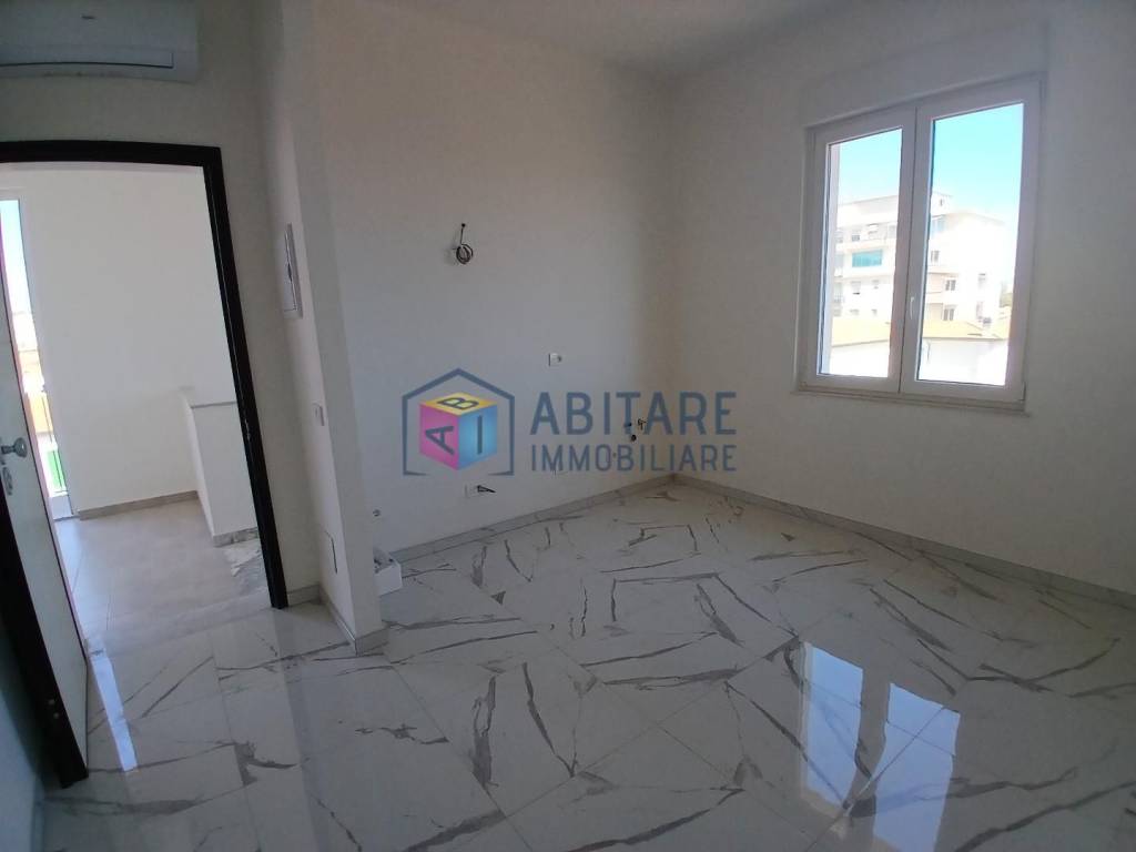 Appartamento a Rosignano marittimo in Piazza Monte alla Rena - Foto 2