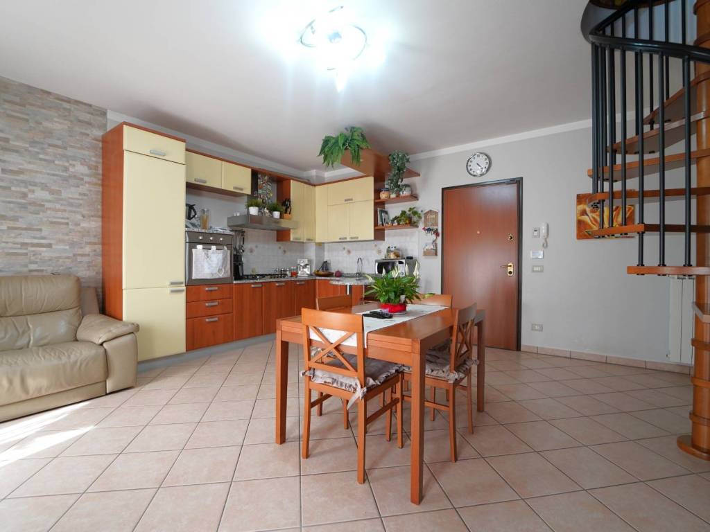 Appartamento a Castelfranco di sotto in Via dei Tavi, 76 - Foto 2