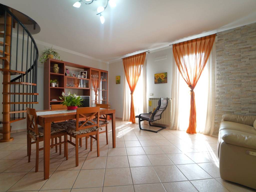 Appartamento a Castelfranco di sotto in Via dei Tavi, 76 - Foto 5