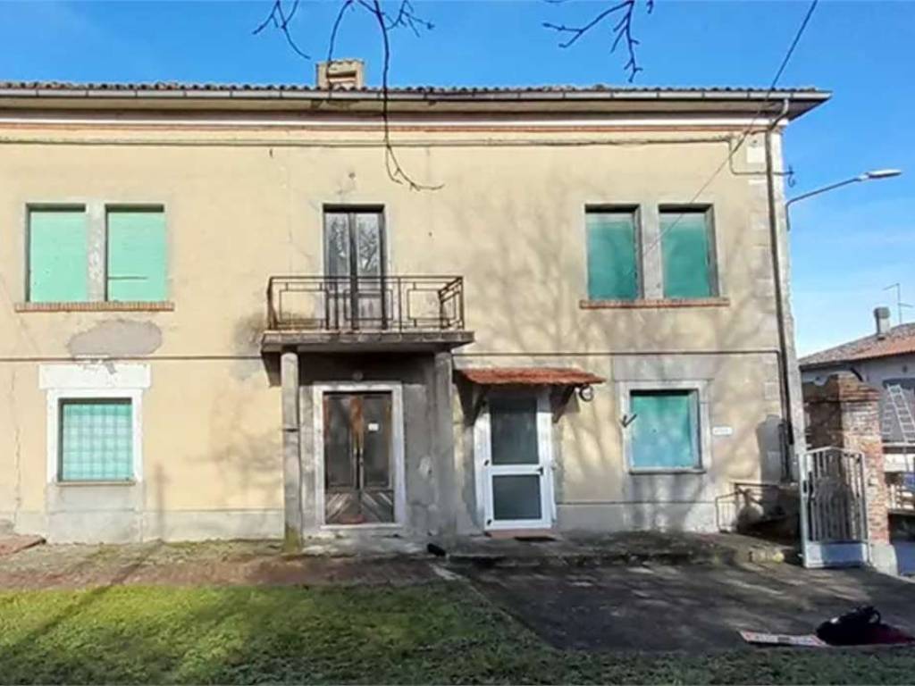 Palazzo / stabile a Pennabilli in Via Serra di Sopra - Foto 2