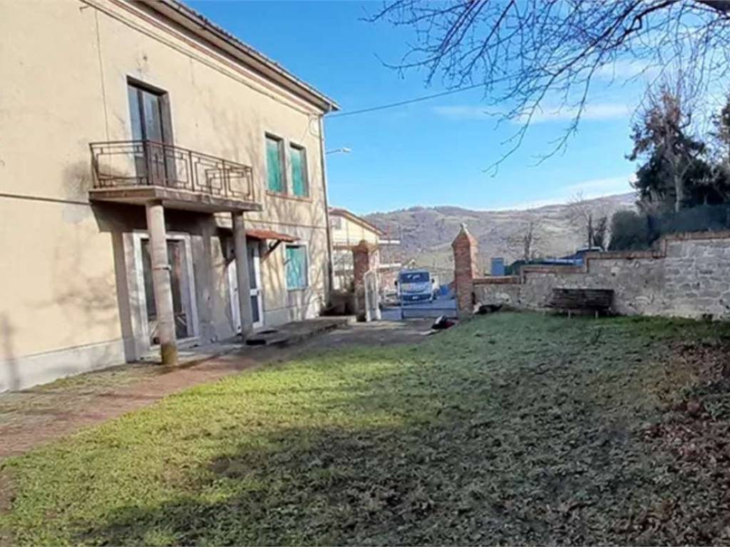 Palazzo / stabile a Pennabilli in Via Serra di Sopra - Foto 5