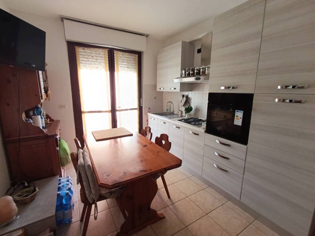Appartamento a Alba adriatica in Via Saverio De Santis, 7 - Foto 5