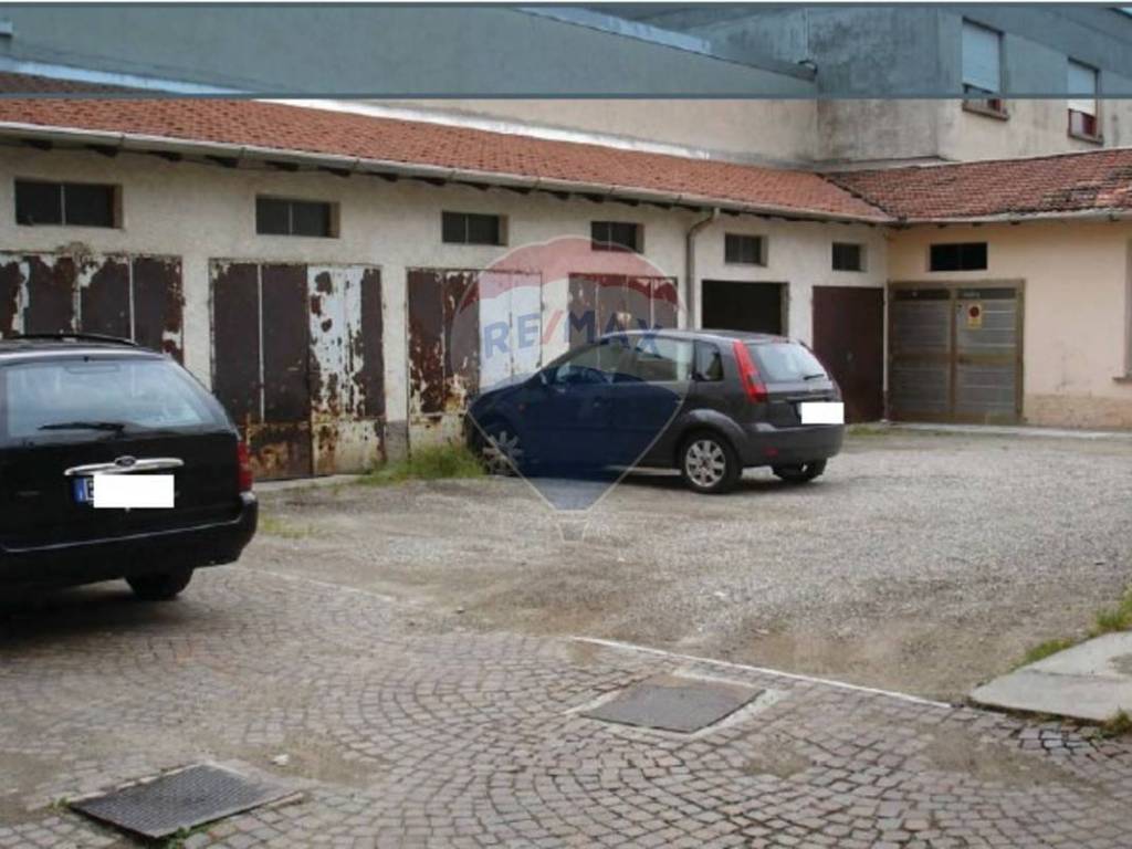 Appartamento a Samarate in VIA STATUTO, 12 - Foto 4