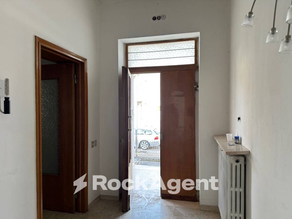 Villa a Torre de' passeri in Via G. Garibaldi, 205 - Foto 3