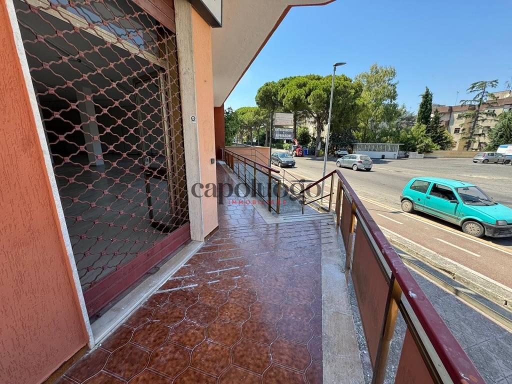 Palazzo / stabile a Campi salentina in Via Lecce - Foto 4