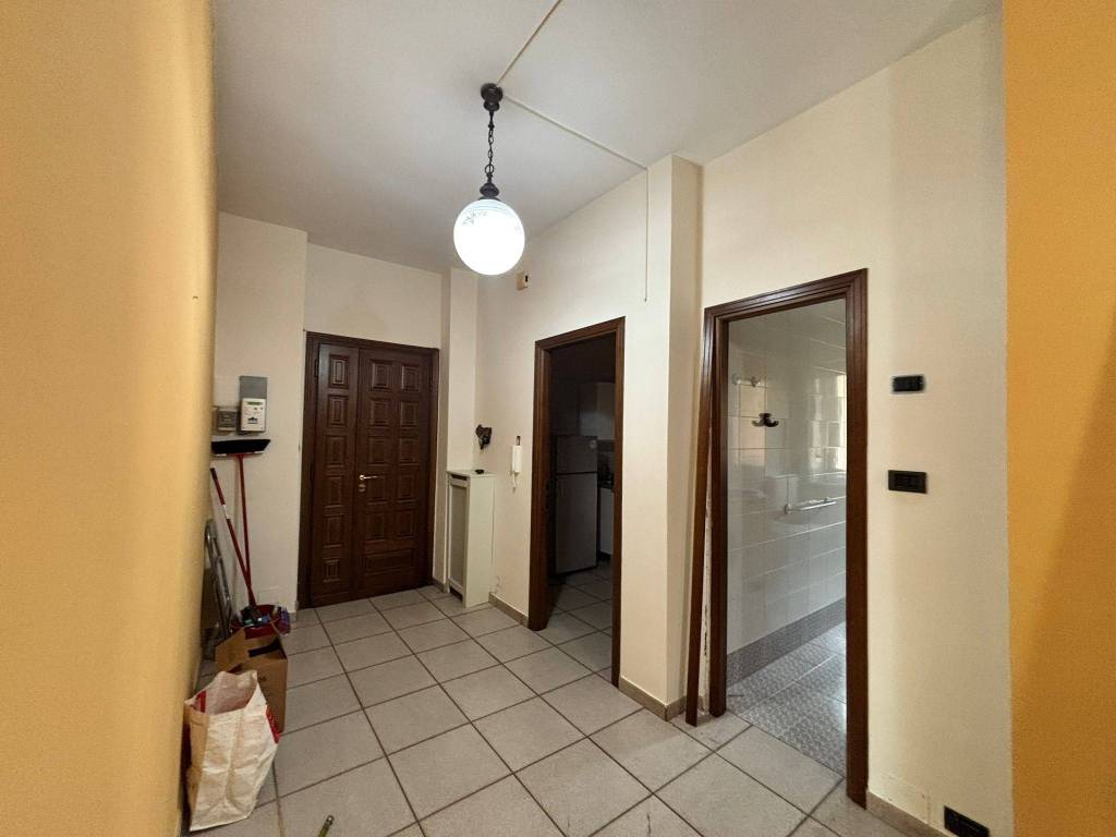 Appartamento a Canelli in Piazza Alessandro Zoppa - Foto 3