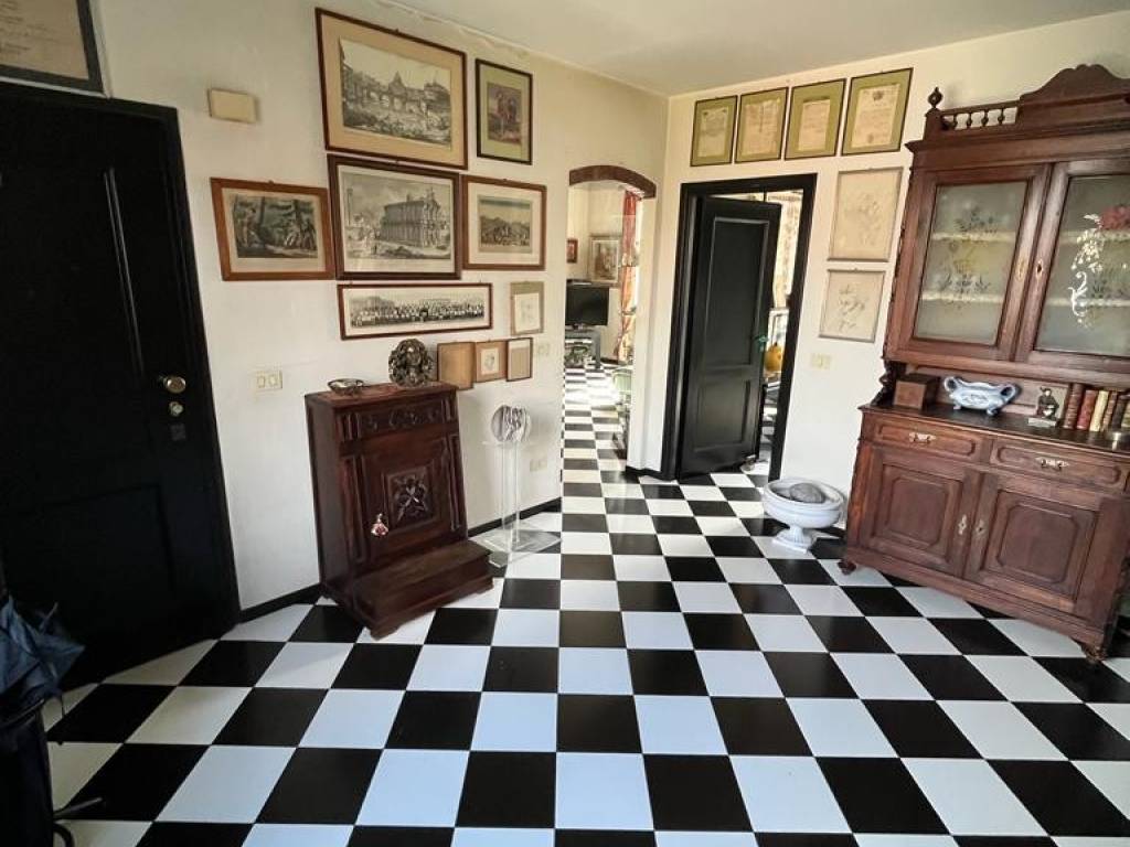 Appartamento a Savona in Via Pietro Paleocapa - Foto 2