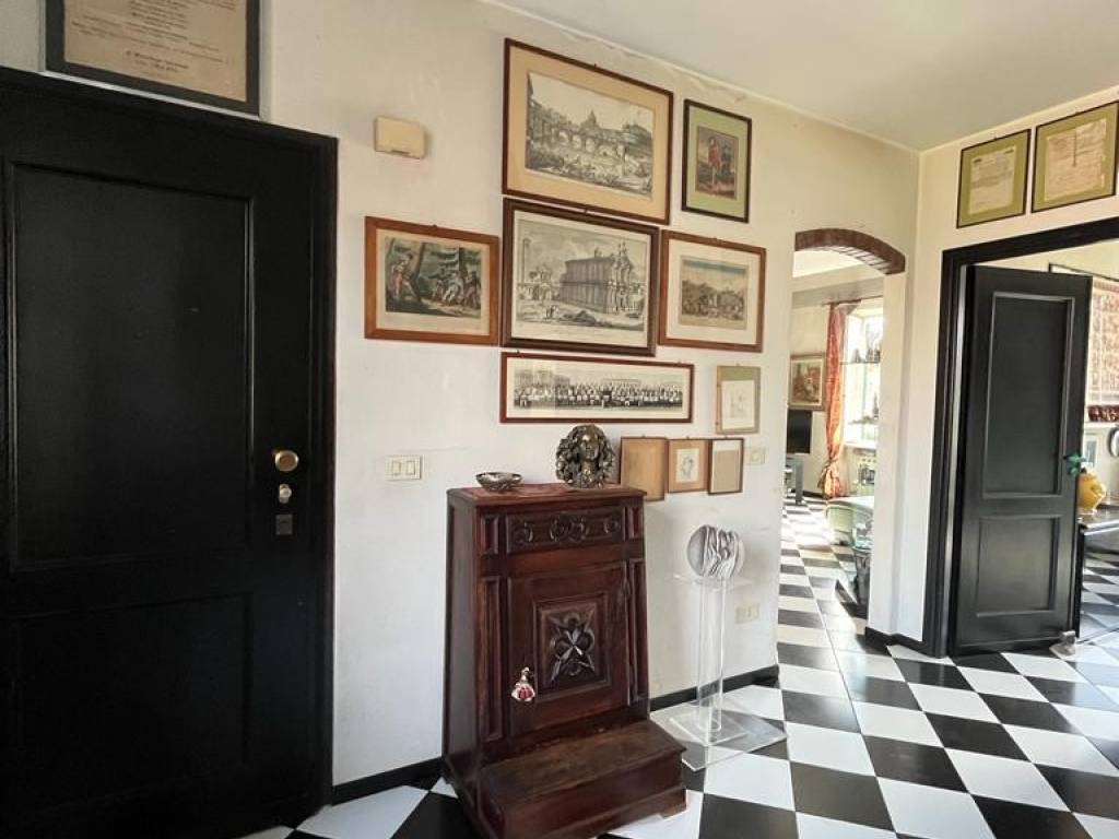Appartamento a Savona in Via Pietro Paleocapa - Foto 4