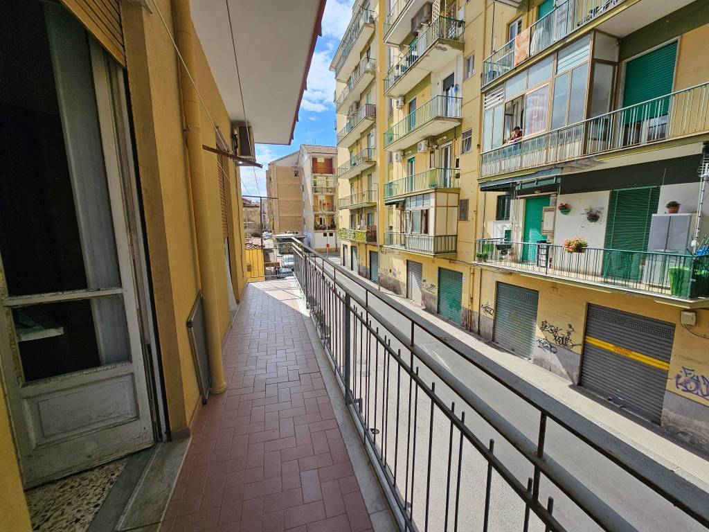 Appartamento a Salerno in Via Giuseppe Mogavero, 26 - Foto 4