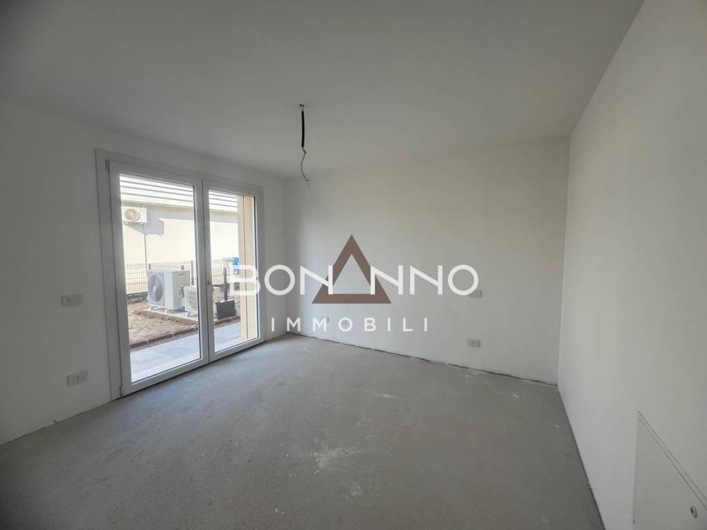 Appartamento a Castelfranco veneto in VIA SAN PIO X - Foto 3
