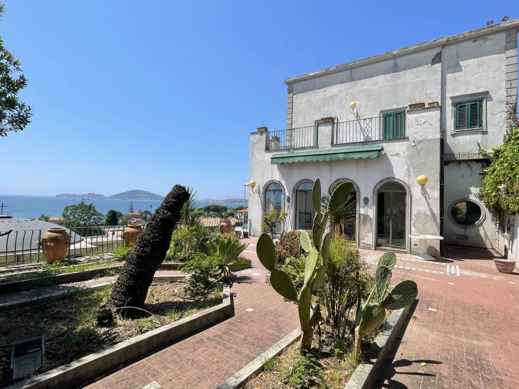 Villa a Formia in Via Giuseppe Paone, 40 - Foto 2