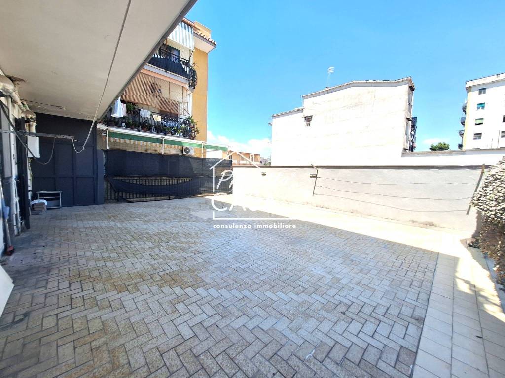 Appartamento a Napoli in Via Luigi Volpicella, 344 - Foto 2