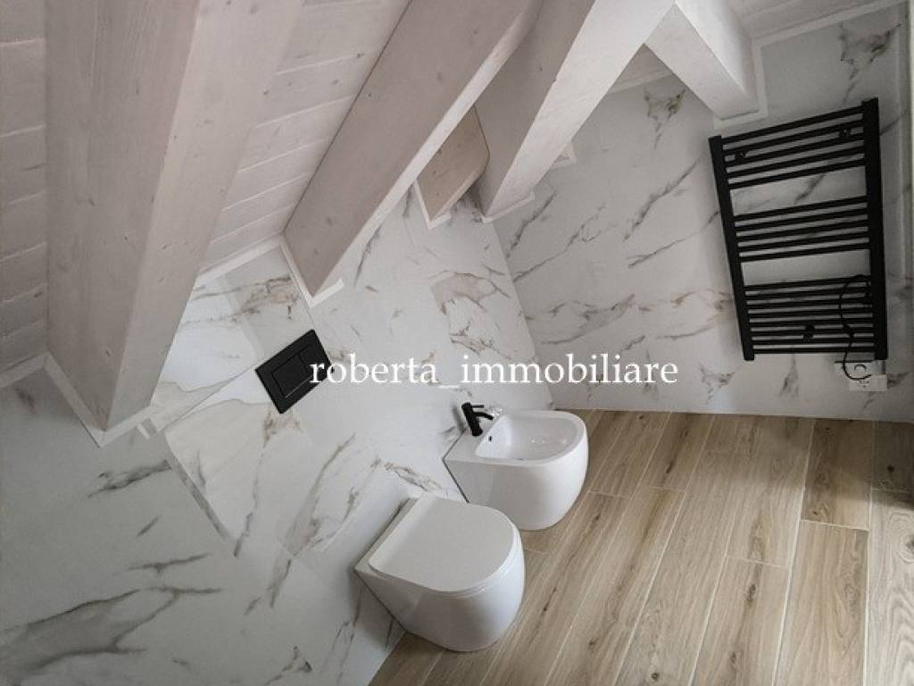 Attico / mansarda a Varazze in Via F. M. Accinelli - Foto 4