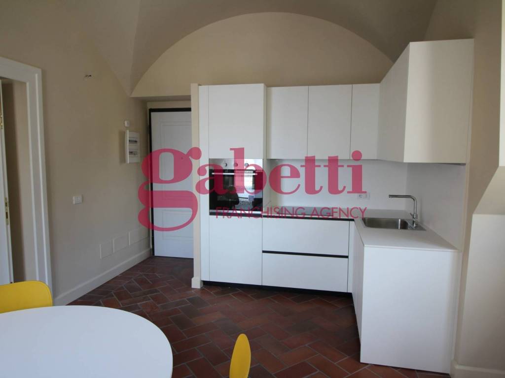Appartamento a Arona in Via San Carlo - Foto 3