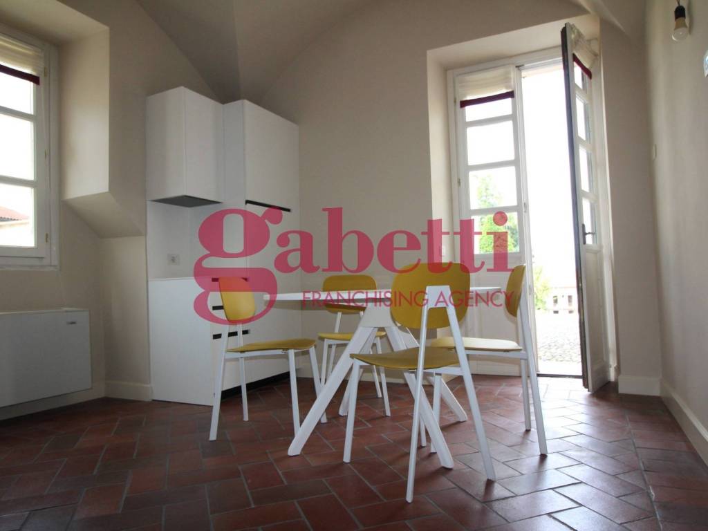 Appartamento a Arona in Via San Carlo - Foto 4