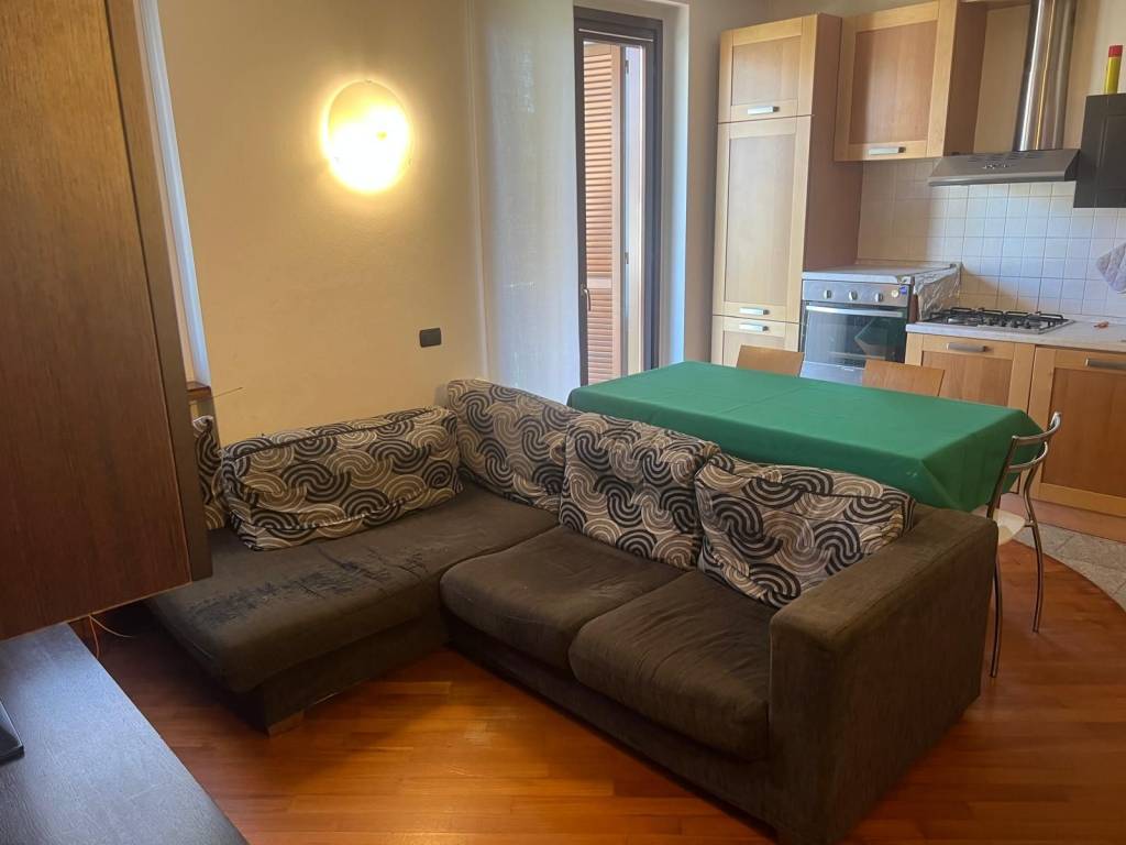 Appartamento a Cantù in Via Capitano Alfredo Livio - Foto 5