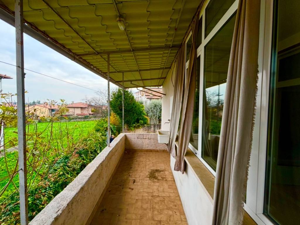 Appartamento a Manerba del garda in Via Vittorio Veneto - Foto 5