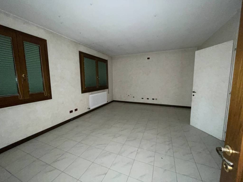 Appartamento a Villa del conte in VIA ALDO MORO - Foto 4