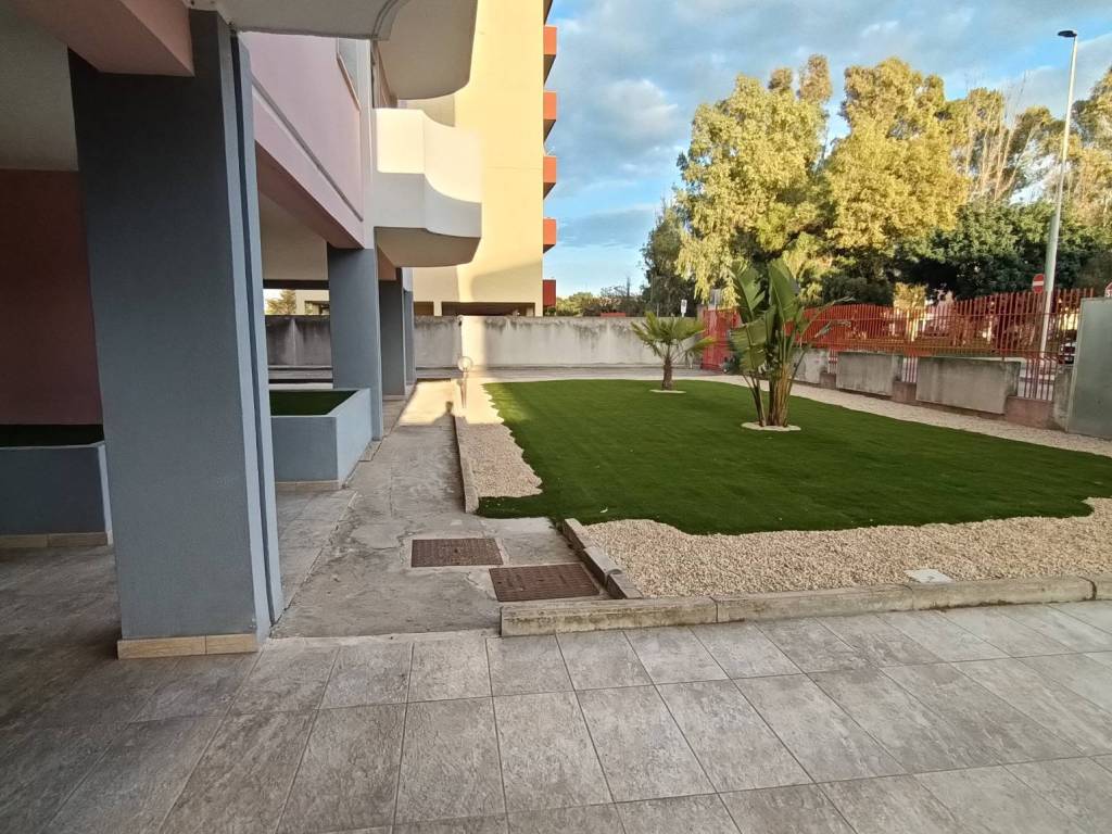 Appartamento a Quartu sant'elena in Via Belgio - Foto 2