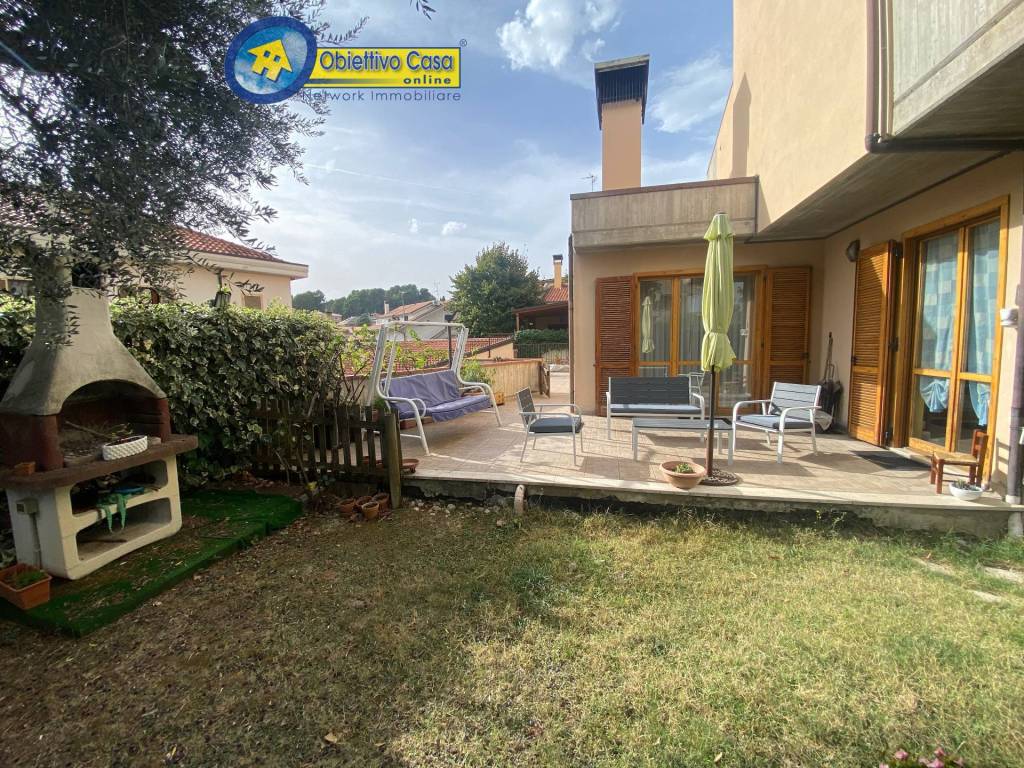 Villetta a schiera a Teramo in Via Villa Mosca, 56 - Foto 3