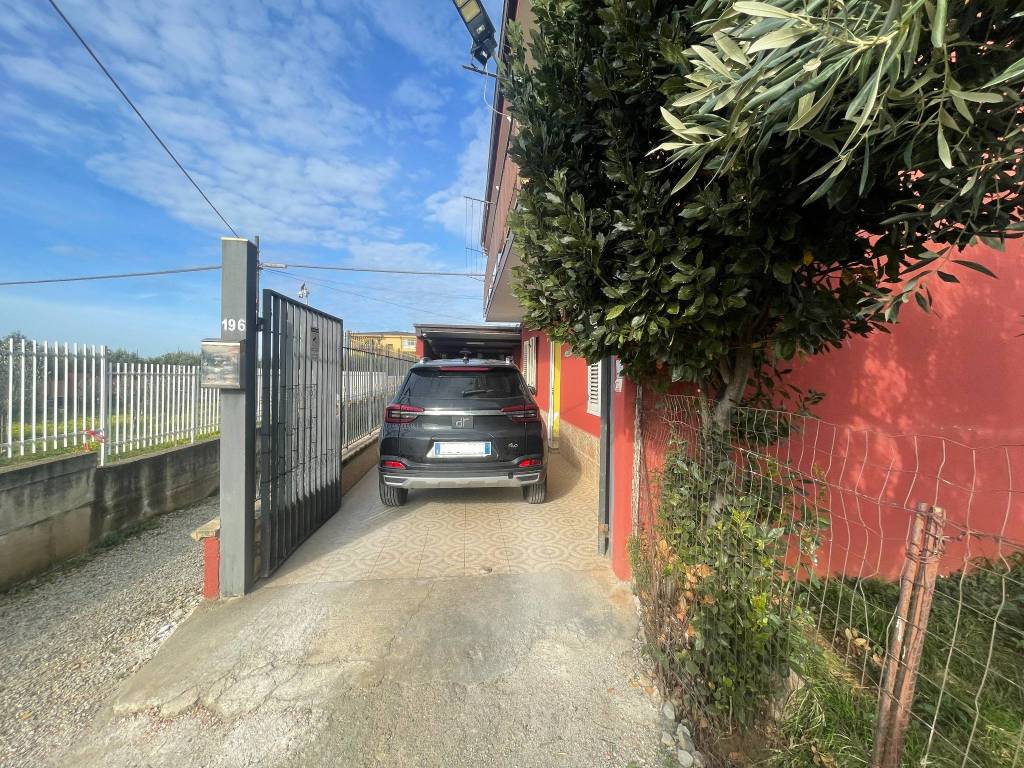 Villa a Lamezia terme in Via dei Bizantini - Foto 2