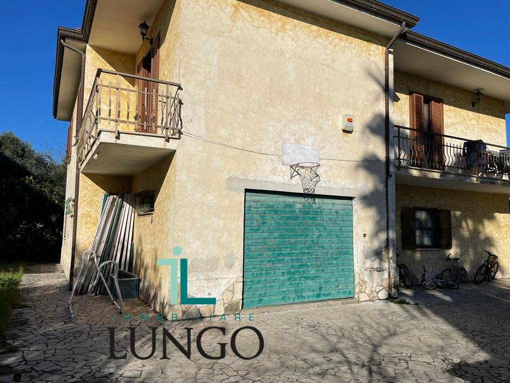 Villa a Sermoneta in Via dell'Irto, 37 - Foto 3