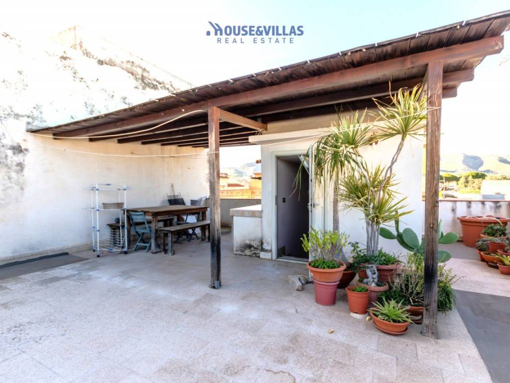 Casa indipendente a Avola in Via Galileo Galilei - Foto 2